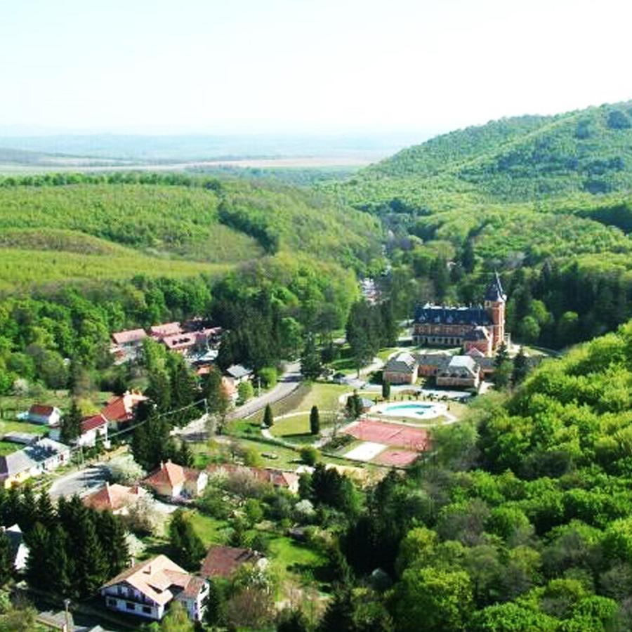 Matra Wellness Vendeghaz Hotel Parádsasvár Exterior foto
