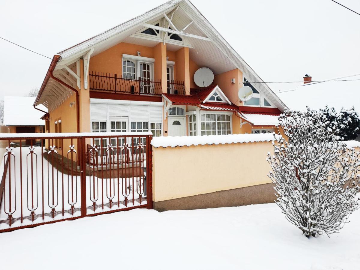 Matra Wellness Vendeghaz Hotel Parádsasvár Exterior foto