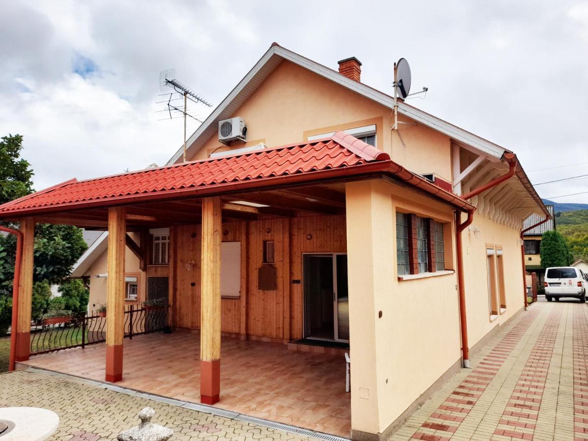 Matra Wellness Vendeghaz Hotel Parádsasvár Exterior foto